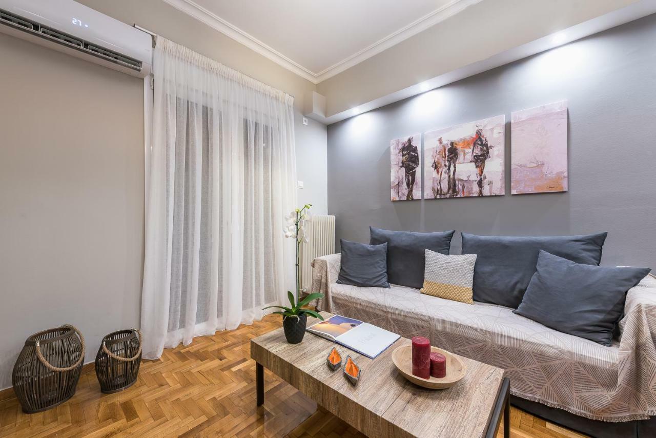 Apartamento Elegant Living At The Heart Of Atenas Exterior foto